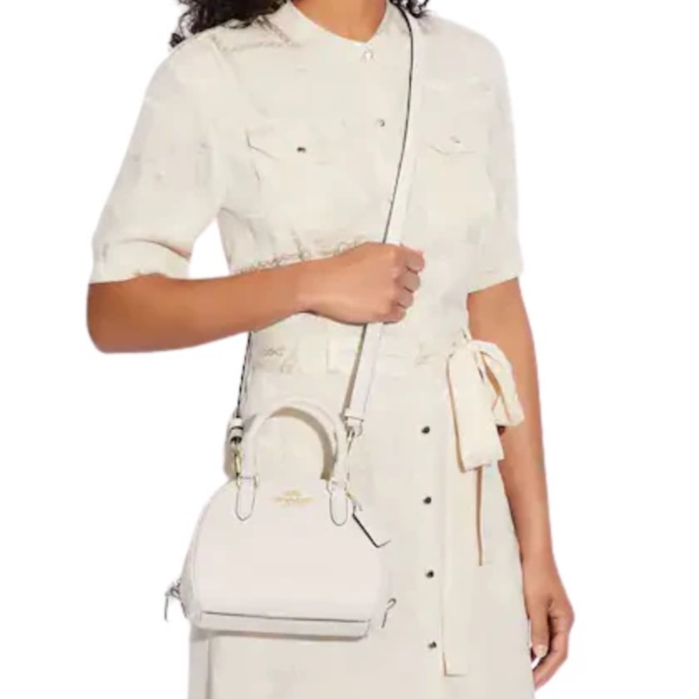 Coach SYDNEY SATCHEL - Picture 8 of 10